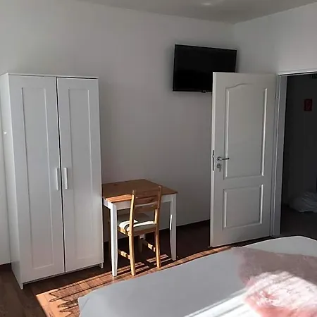 Hotel-kronenhof Отель