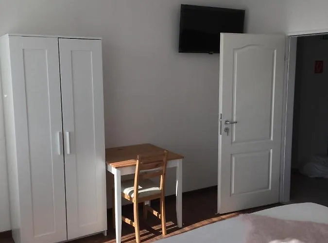 Hotel-kronenhof 2* 于利希