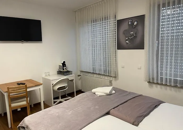 酒店 Hotel-kronenhof 2*